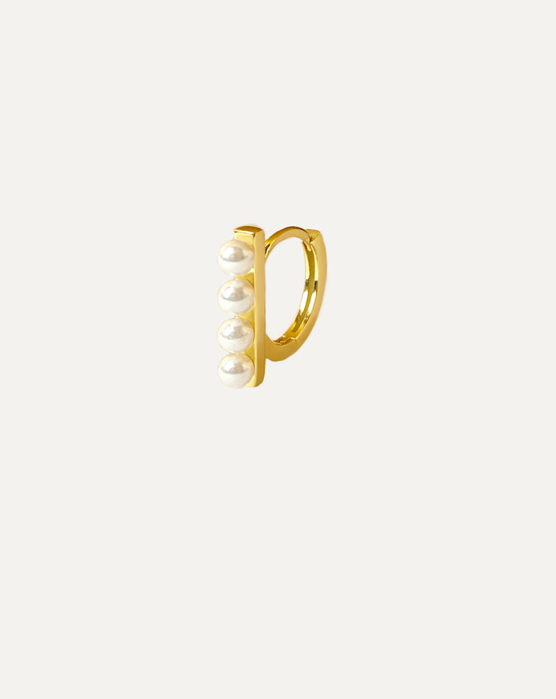 Pearl Queen Hoop
